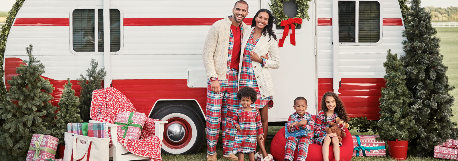 How to Pick the Perfect PJs For Everyone on Your Christmas List