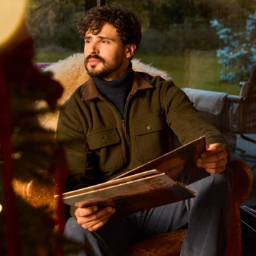 The Season of Stylish Giving