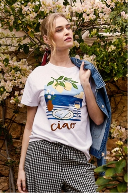 Tops & T-Shirts