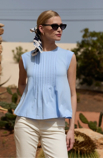 shop SHORTS & TROUSERS