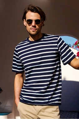 Shop Tops & T-Shirts