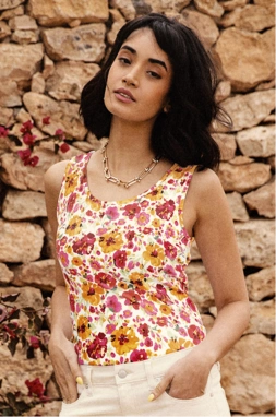 Tops & Tees
